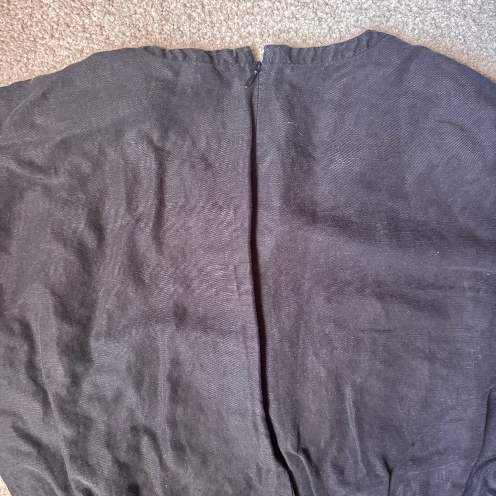 Eileen Fisher Black Short-Sleeve V-Neck Linen-Blend Jumpsuit - Picture 6 of 7